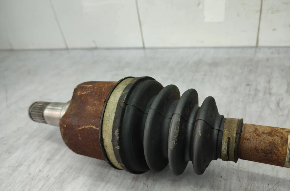 Transmission avant gauche FORD FOCUS 1 BREAK occasion