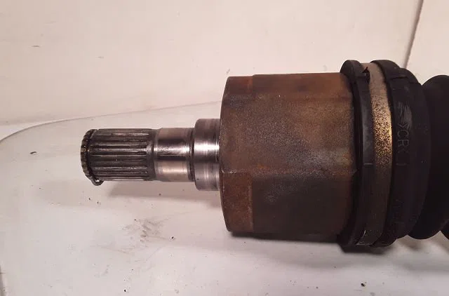 Transmission avant gauche Hyundai ACCENT II (LC) 1.3 (2000-2005) occasion