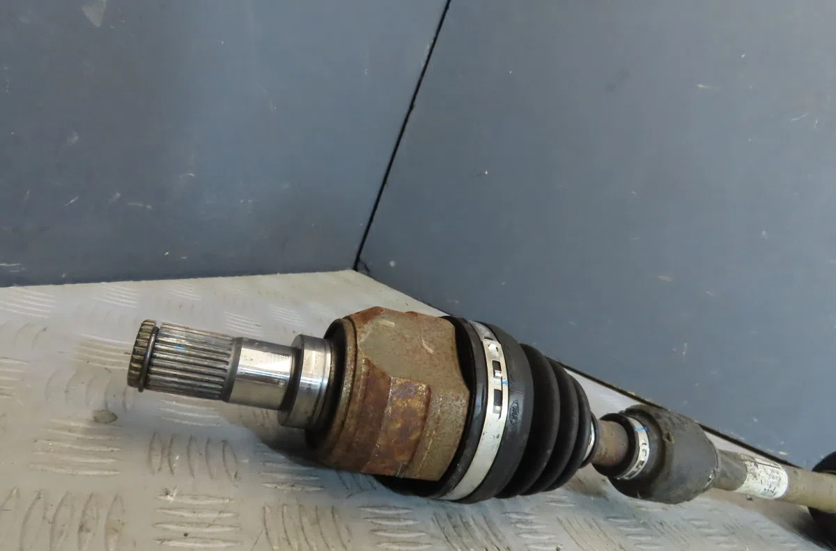 Transmission avant gauche HYUNDAI IX20 occasion