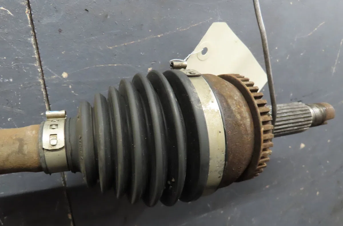 Transmission avant gauche Kia PRO CEE'D (JD) 1.6 crdi 128 (2013-2015) occasion