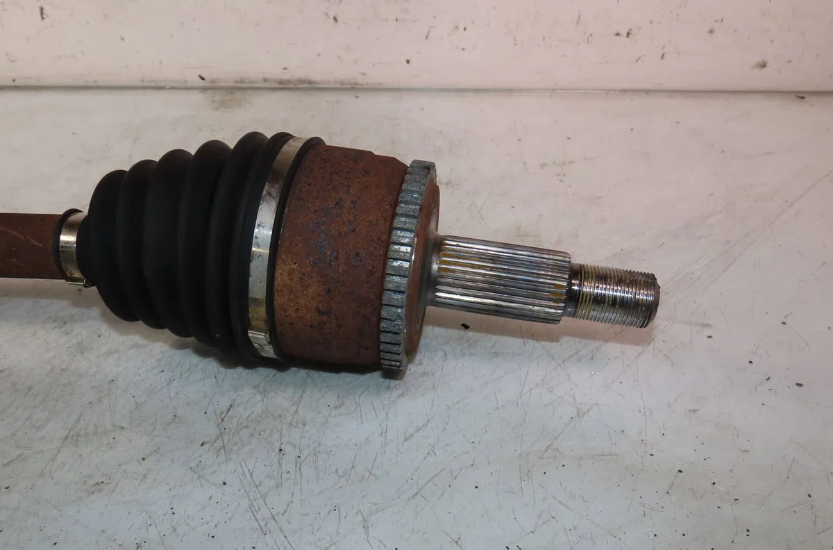 Transmission avant gauche LAND ROVER DISCOVERY 2006 occasion