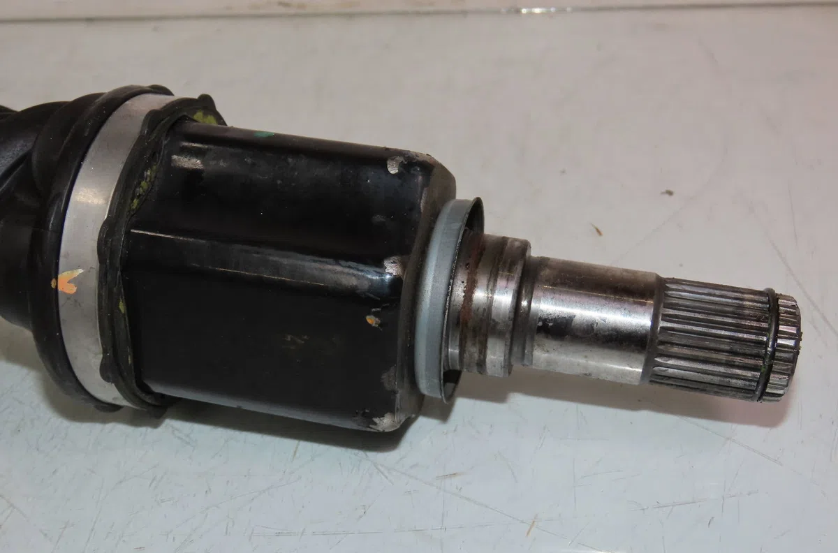 Transmission avant gauche Mazda 2 (DL, DJ) 1.5 skyactiv-g (djlfs) (2014) occasion