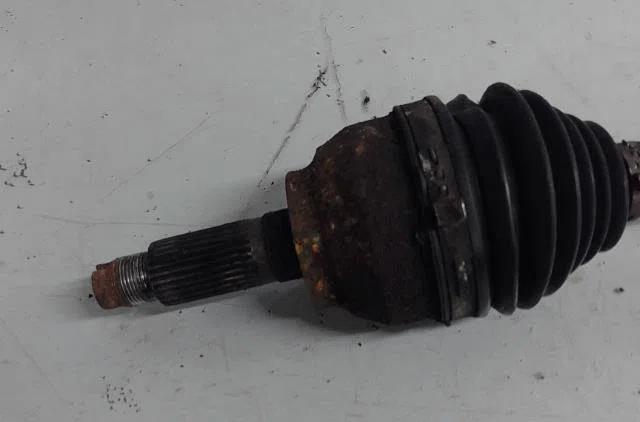 Transmission avant gauche Mazda 3 A trois volumes (BK) 1.6 di turbo (bk12y) (2004-2009) occasion