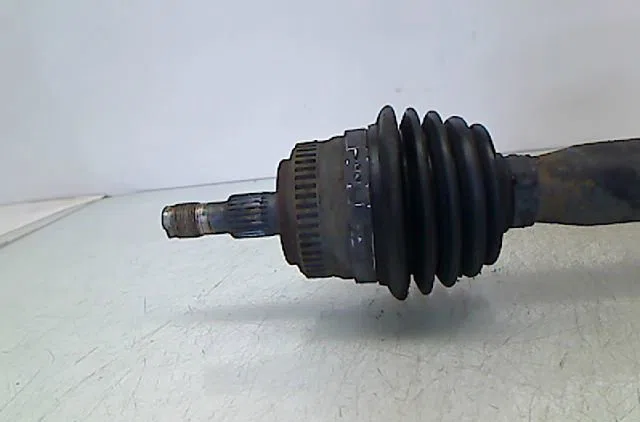 Transmission avant gauche Mercedes-benz CLASSE A (W168) A 170 cdi (168.008) (1998-2001) occasion