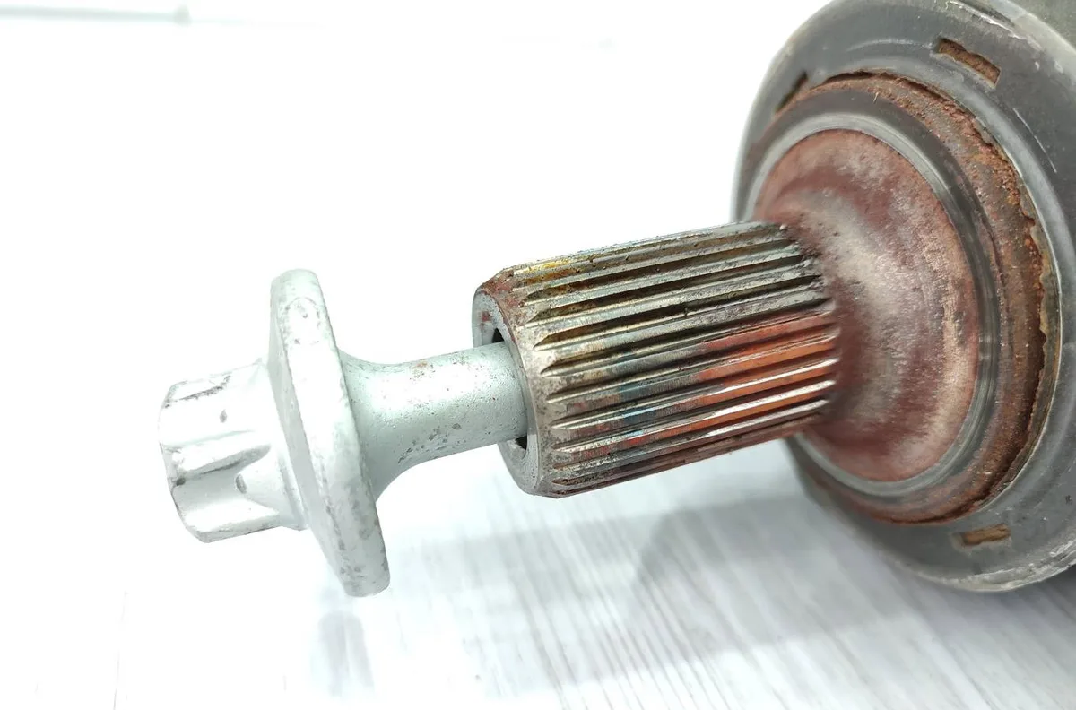 Transmission avant gauche MERCEDES CLASSE A 176 PHASE 1 occasion