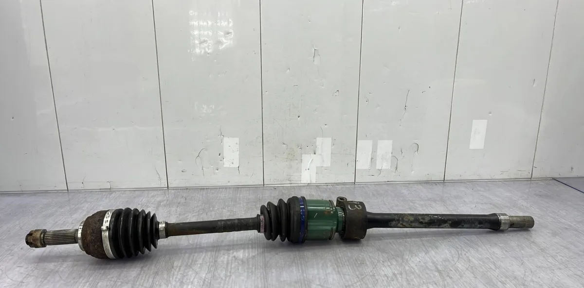 Transmission avant gauche MITSUBISHI LANCER 3 PHASE 2 occasion