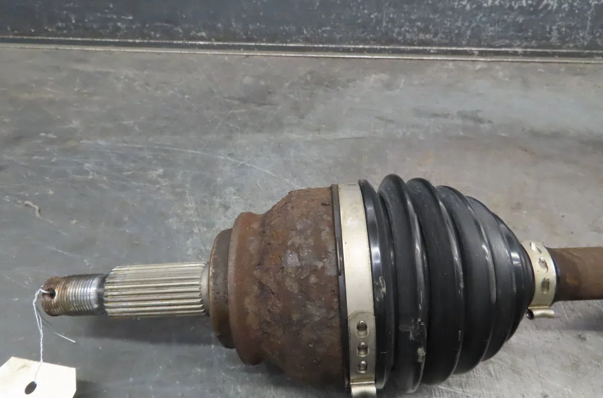 Transmission avant gauche MITSUBISHI OUTLANDER 2007 occasion