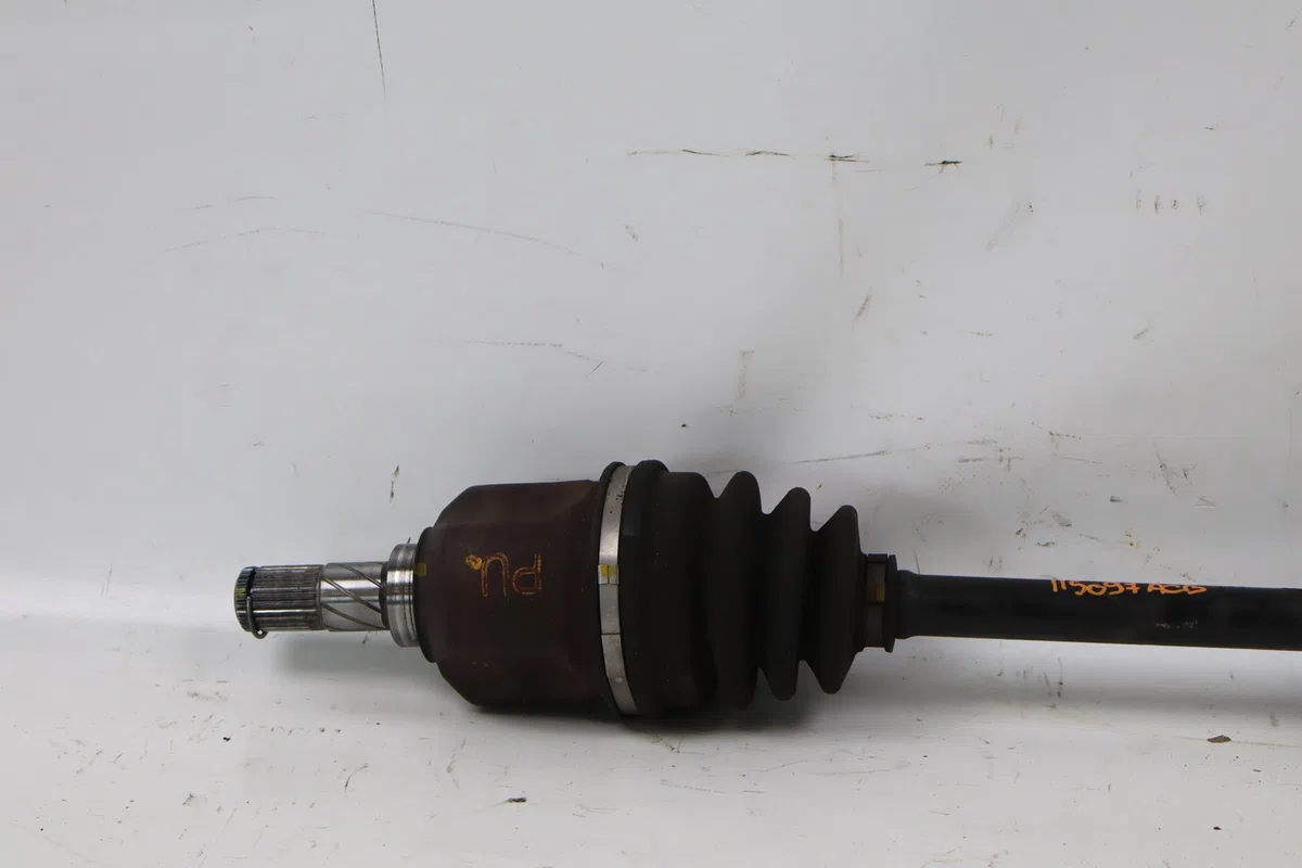 Transmission avant gauche Nissan ALMERA TINO (V10) 1.8 (2000-2006) occasion