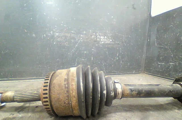 Transmission avant gauche Nissan ALMERA TINO (V10) 2.2 dci (2000-2006) occasion