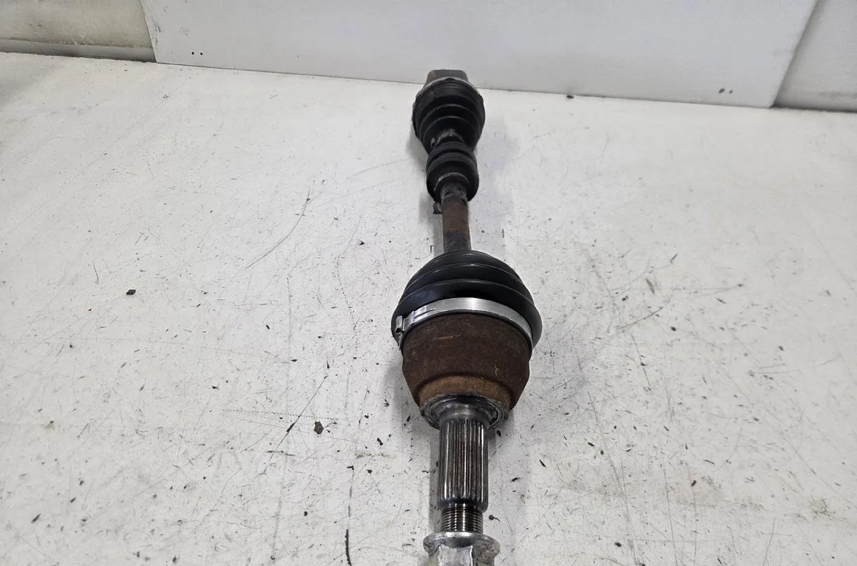 Transmission avant gauche NISSAN JUKE 1 PHASE 1 occasion