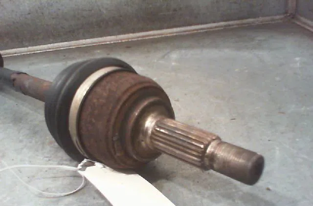 Transmission avant gauche NISSAN MICRA 2003 occasion