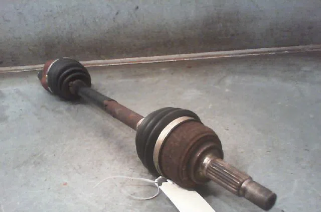 Transmission avant gauche NISSAN MICRA 2003 occasion