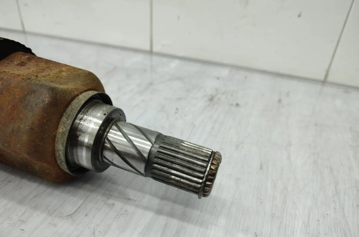 Transmission avant gauche NISSAN MICRA 3 PHASE 1 occasion