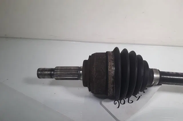 Transmission avant gauche Nissan MICRA III (K12) 1.2 16v (2003-2010) occasion