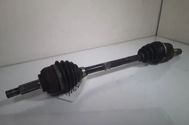 Transmission avant gauche Nissan MICRA III (K12) 1.2 16v (2003-2010) occasion
