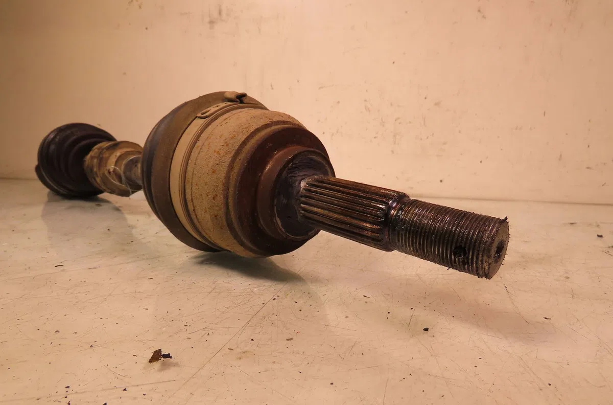 Transmission avant gauche NISSAN NOTE 2014 occasion