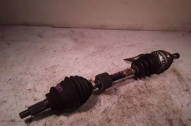Transmission avant gauche Opel AGILA (A) (H00) 1.3 cdti (f68) (2003-2007) occasion