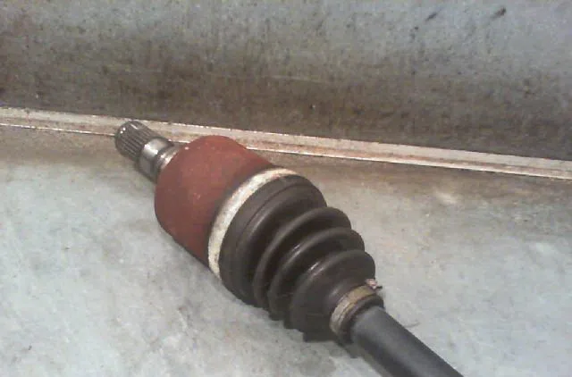 Transmission avant gauche Opel AGILA (B) (H08) 1.3 cdti (f68) (2008-2010) 5 portes occasion