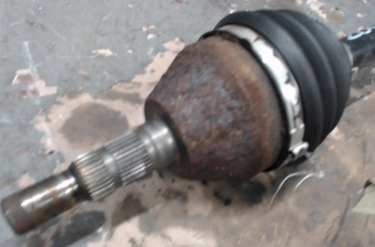 Transmission avant gauche Opel ASTRA H GTC (A04) 1.7 cdti (l08) (2005-2010) occasion