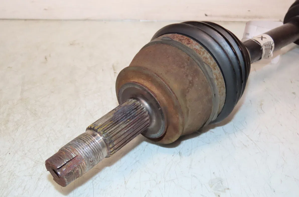 Transmission avant gauche OPEL CORSA 2009 occasion