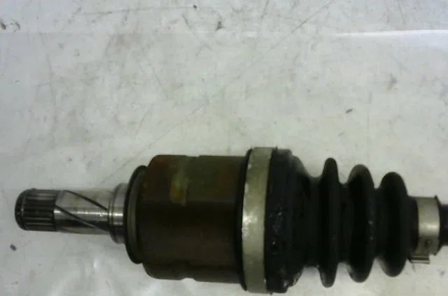 Transmission avant gauche Opel CORSA D (S07) 1.2 (l08, l68) (2006-2014) 5 portes occasion