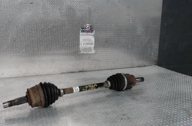 Transmission avant gauche Opel CORSA D (S07) 1.4 (l08, l68) (2006-2014) 3 portes occasion
