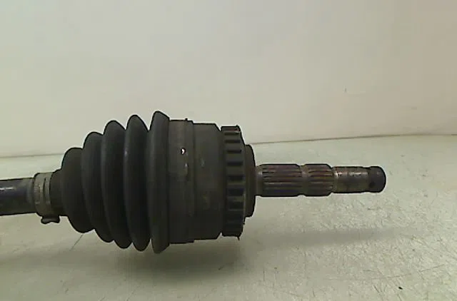 Transmission avant gauche Opel MERIVA A Monospace (X03) 1.7 dti (e75) (2003-2010) occasion