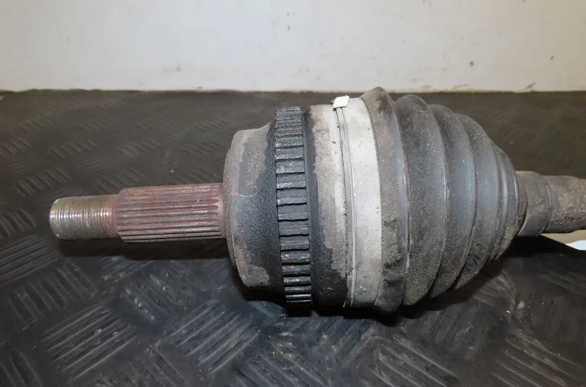 Transmission avant gauche Opel MOVANO A Fourgon (X70) 2.5 dti (fd) (2001) occasion