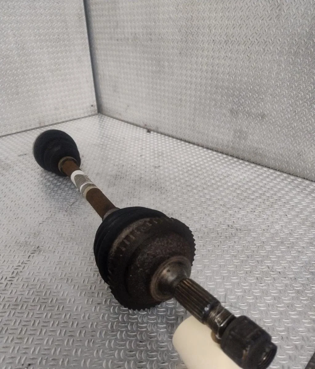 Transmission avant gauche Peugeot 206 (2L_, 2M_) 1.4 hdi eco 70 (2009-2013) 5 portes occasion