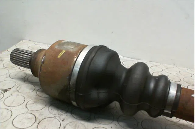 Transmission avant gauche Peugeot 206 3-5 portes (2A-C) 1.4 i (1998-2012) 3 portes occasion