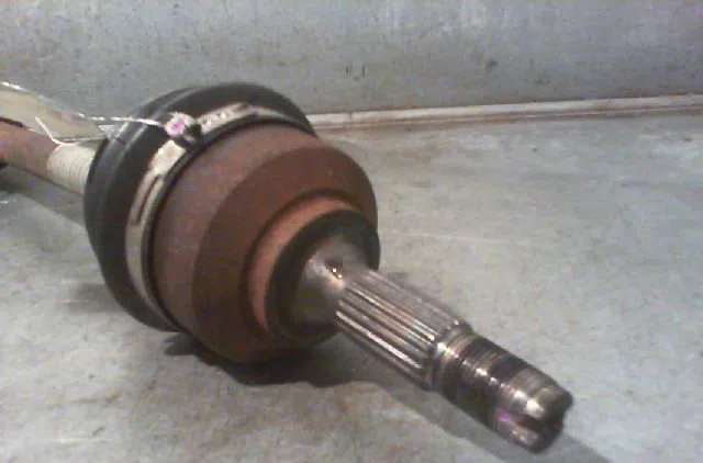 Transmission avant gauche PEUGEOT 207 Phase 1 04-2006--06-2013 occasion