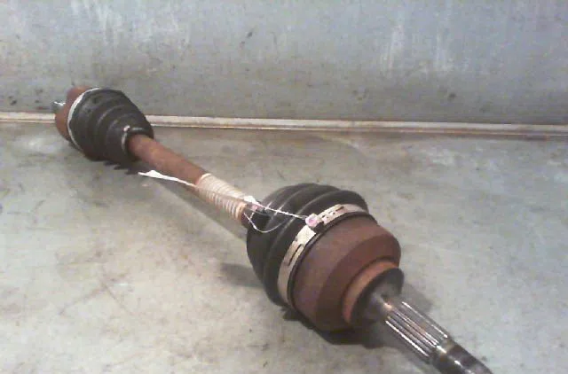 Transmission avant gauche PEUGEOT 207 Phase 1 04-2006--06-2013 occasion