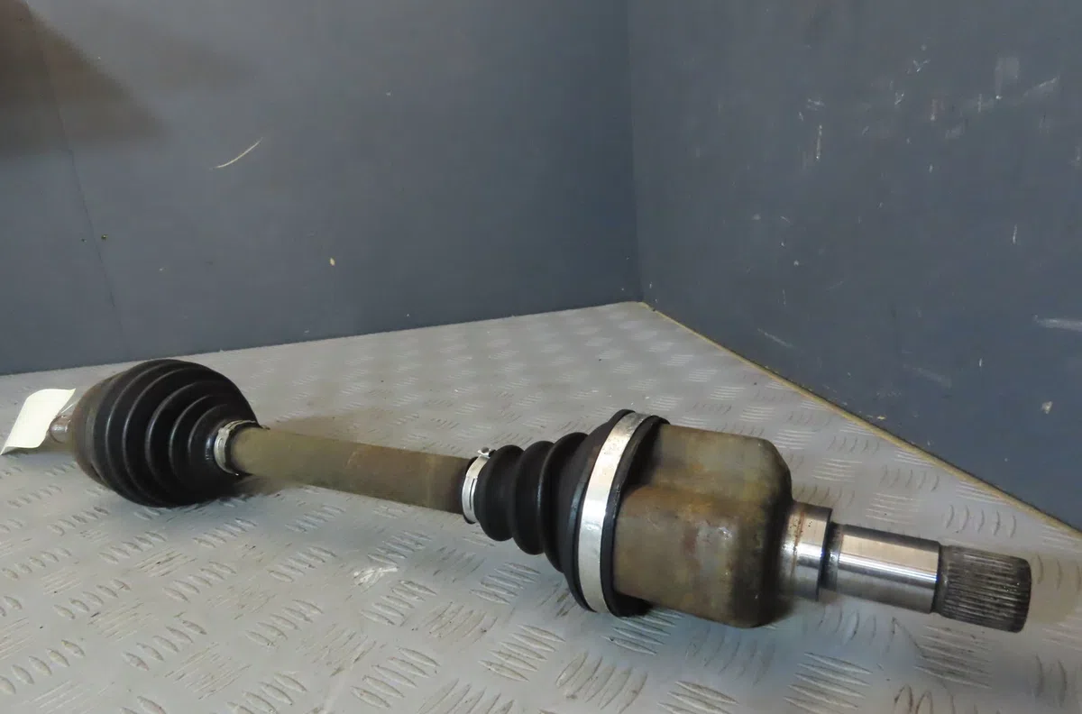 Transmission avant gauche PEUGEOT 3008 2010 occasion