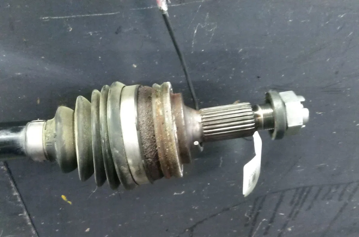 Transmission avant gauche PEUGEOT 3008 II 2020 occasion