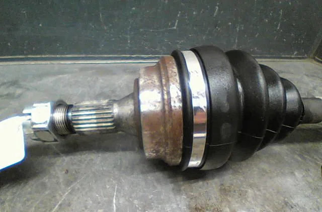 Transmission avant gauche Peugeot 306 3-5 portes (7A, 7C, N3, N5) 1.9 d (1994-2001) occasion