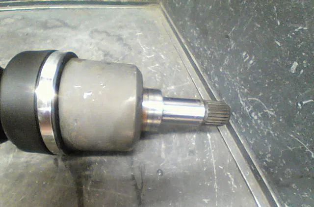 Transmission avant gauche Peugeot 306 3-5 portes (7A, 7C, N3, N5) 1.9 d (1994-2001) occasion