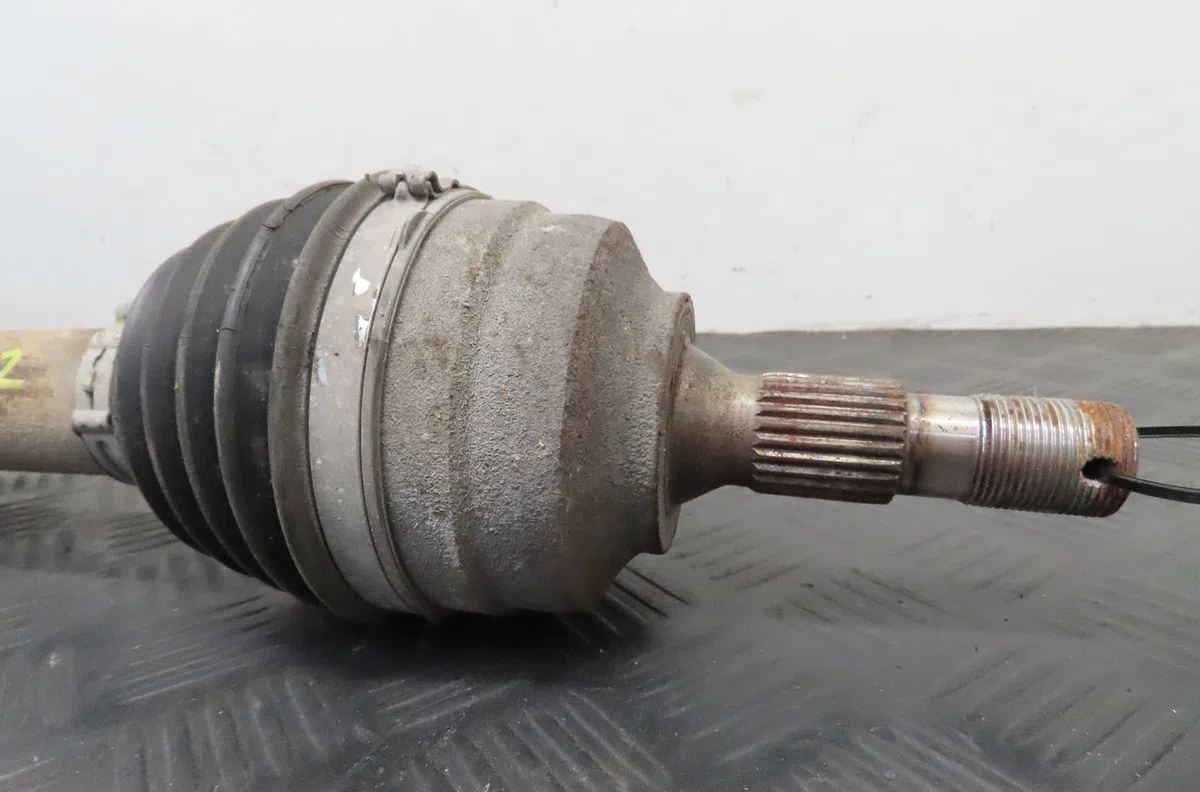 Transmission avant gauche Peugeot 307 CC (3B) 2.0 hdi 135 (2005-2009) occasion