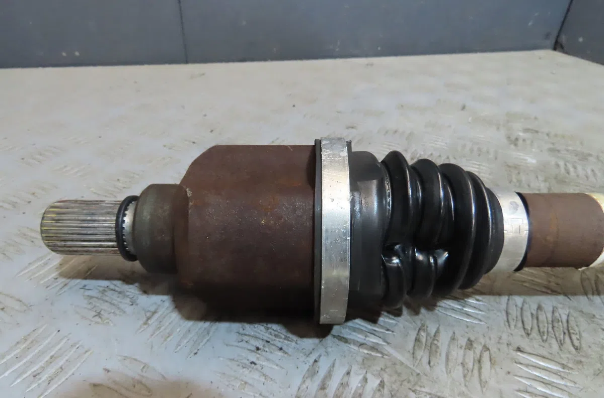 Transmission avant gauche Peugeot 308 I (4A_, 4C_) 1.6 16v (2007-2014) 5 portes occasion