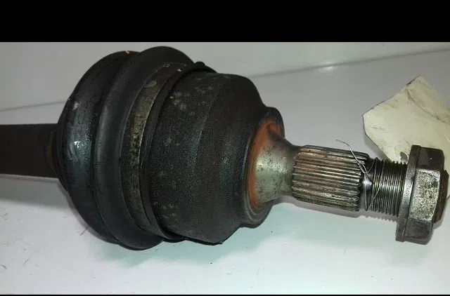 Transmission avant gauche Peugeot 308 I (4A_, 4C_) 1.6 hdi (2007-2014) 5 portes occasion