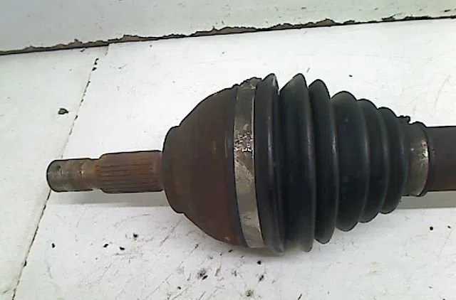 Transmission avant gauche Peugeot 407 SW (6E_) 2.2 (2004-2005) occasion