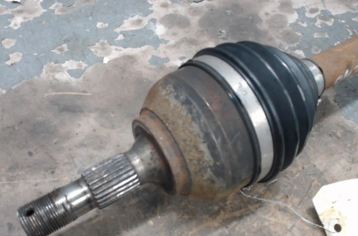 Transmission avant gauche Peugeot 5008 (0U_, 0E_) 2.0 hdi 136 - bluehdi 136 (2012-2017) occasion