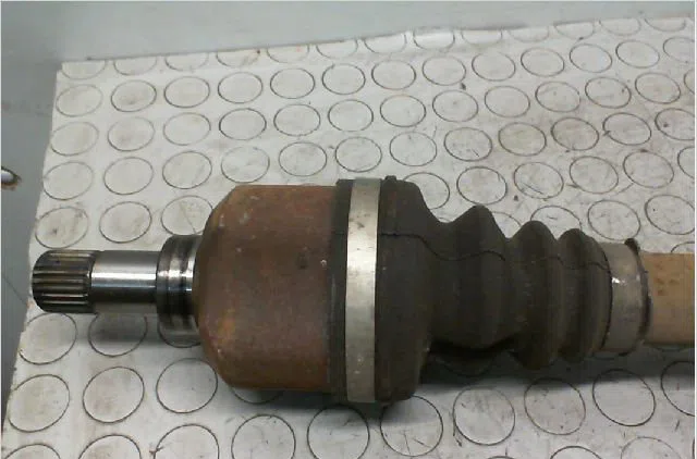Transmission avant gauche PEUGEOT 5008 I Phase 1 11-2009--12-2013 1.6 HDI 110ch occasion