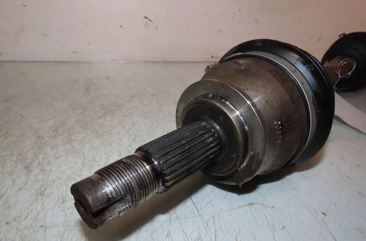 Transmission avant gauche PEUGEOT BIPPER 2012 occasion