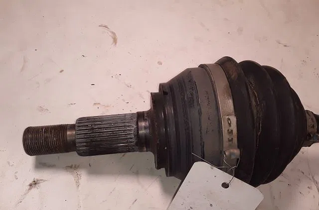 Transmission avant gauche Porsche CAYENNE (9PA) S 4.5 (2002-2007) occasion