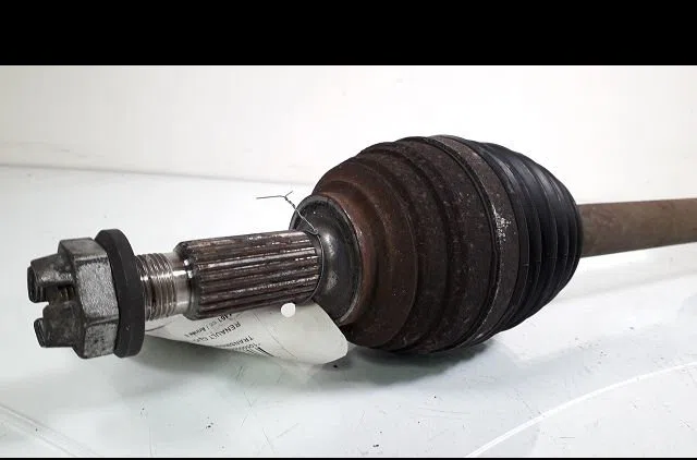 Transmission avant gauche RENAULT CLIO 2010 occasion