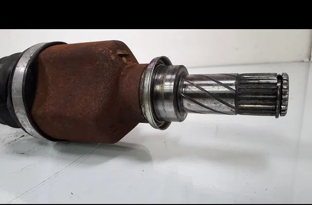 Transmission avant gauche RENAULT CLIO 2010 occasion