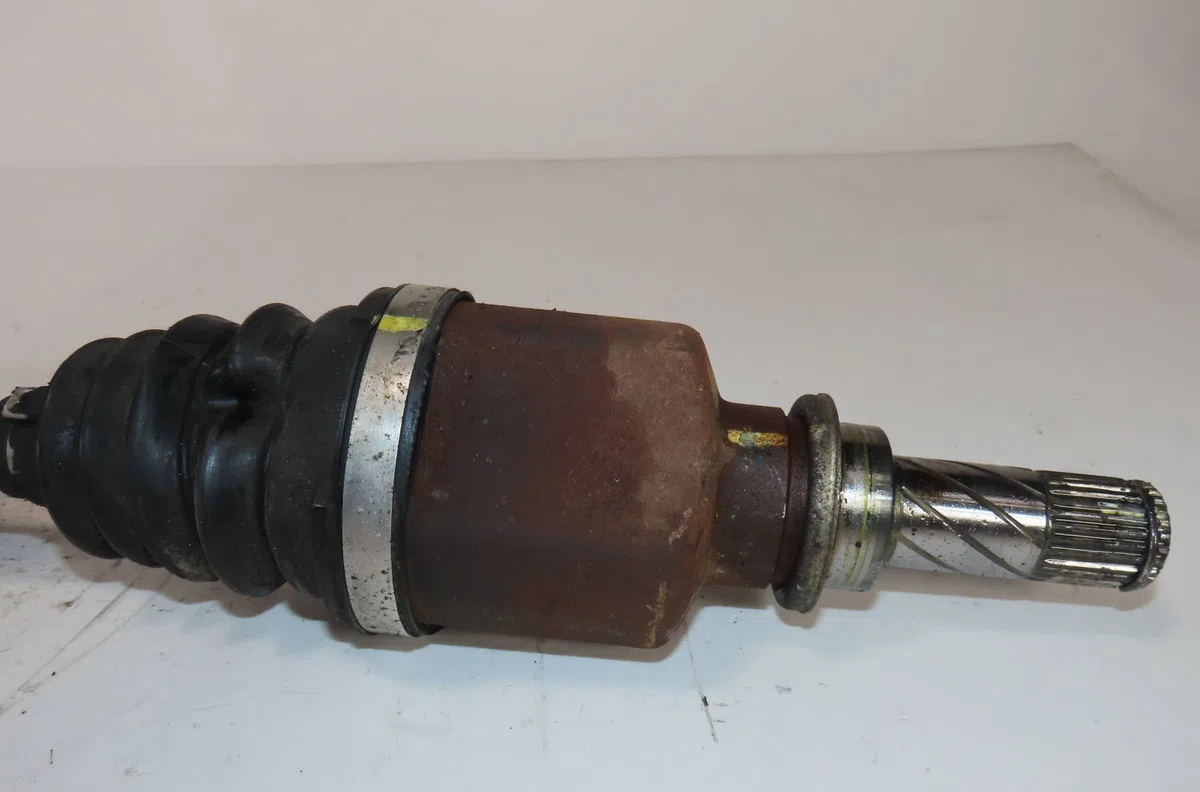Transmission avant gauche Renault CLIO II (BB_, CB_) 1.5 dci (b-cb3m) (2005-2010) 3 portes occasion