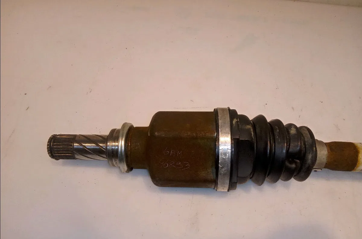 Transmission avant gauche Renault CLIO III (BR0-1, CR0-1) 1.5 dci (br17, cr17) (2005-2012) 5 portes occasion