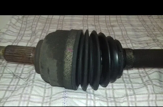 Transmission avant gauche Renault CLIO III Grandtour (KR0-1_) 1.2 16v (kr0p) (2007-2012) occasion