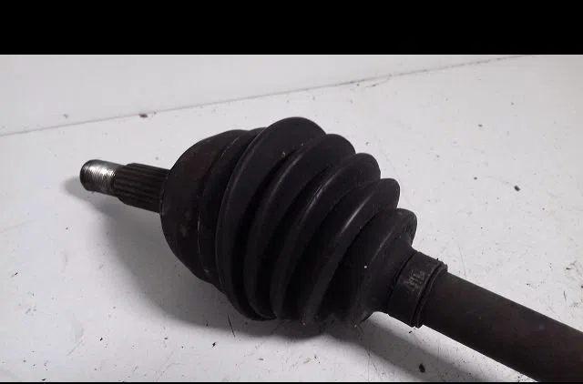Transmission avant gauche Renault KANGOO Express (FW0-1_) 1.5 dci 75 (fw07, fw10, fw04) (2010) 4 portes occasion